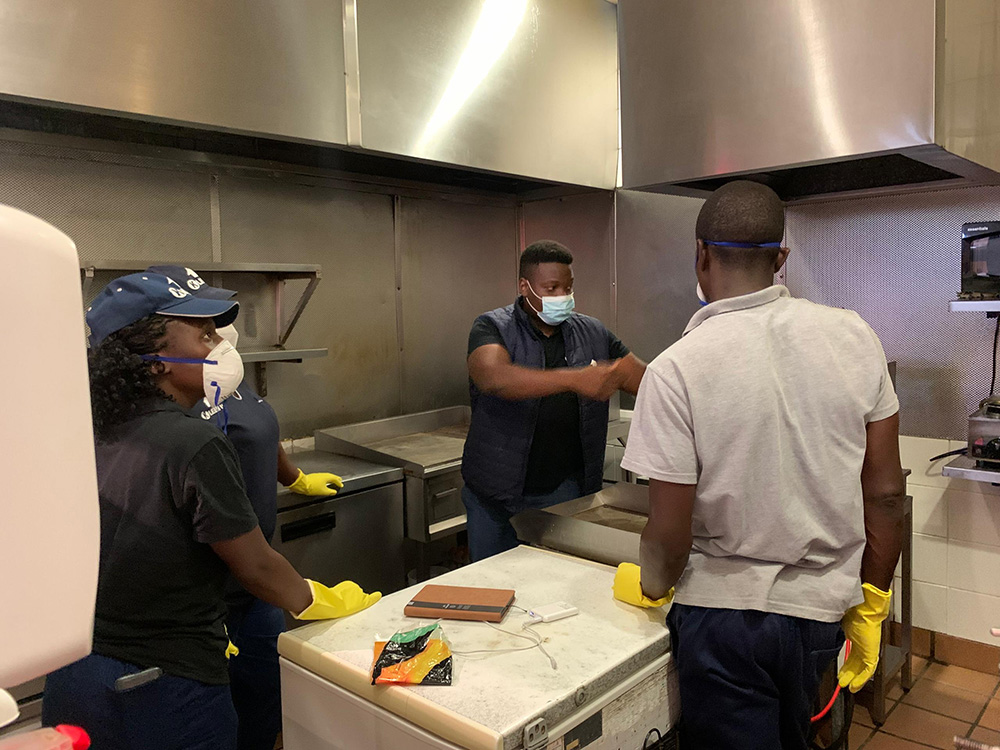 Kleen Up Commercial Kitchen Deep Cleaning 5